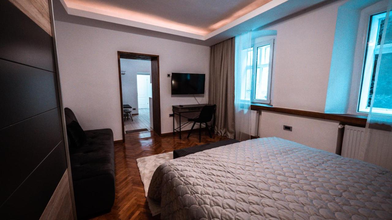La Garcon Apartment Брашов Екстериор снимка